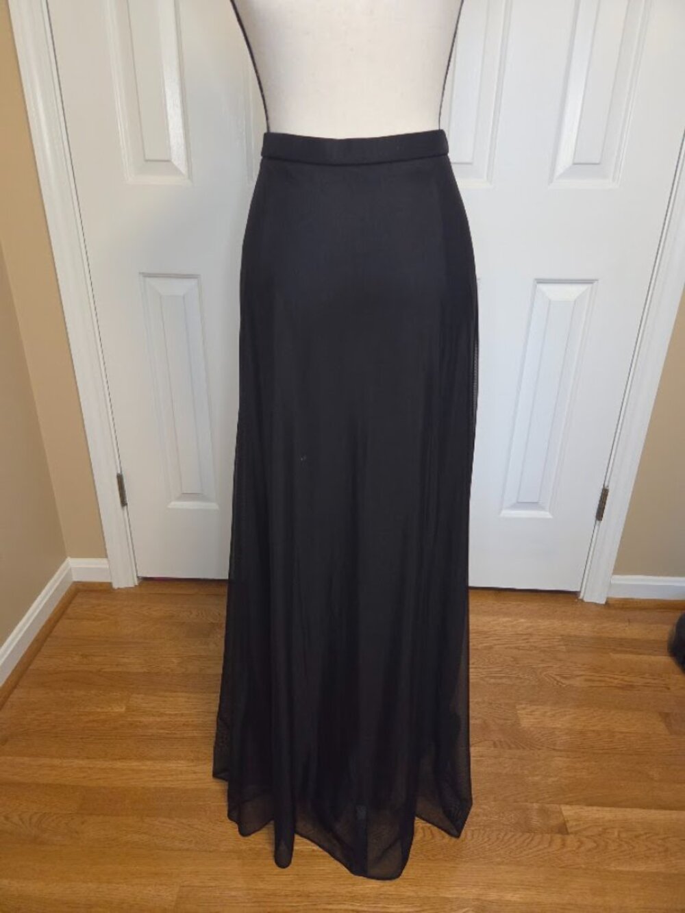 Tadashi Size 12 Black Mesh Overlay Formal Maxi Skirt Made in USA